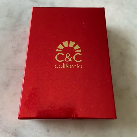 NWT- Snowmen jeweled fashion statement earrings. Perfect for winter & Holidays - Picture 6 of 6